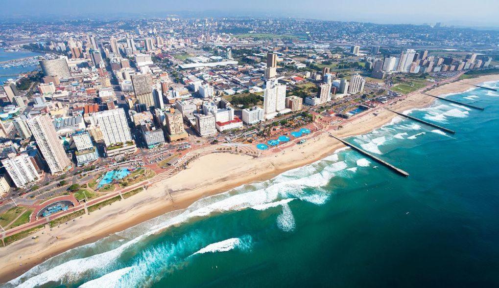 Bayside Hotel & Self Catering 110 West Street Durban Exterior photo